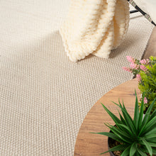 Bild im Galerie-Viewer laden (Scandic Boho Natur handgewebter Wollteppich, 1075 Cream)