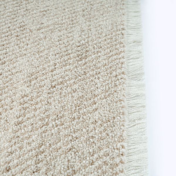 Moderner Flowline Kurzflor-Teppich in Beige