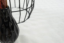 Lade das Bild in den Galerie-Viewer, Flow Flauschiger Bubble Hochflor Teppich, 67 60-Cream