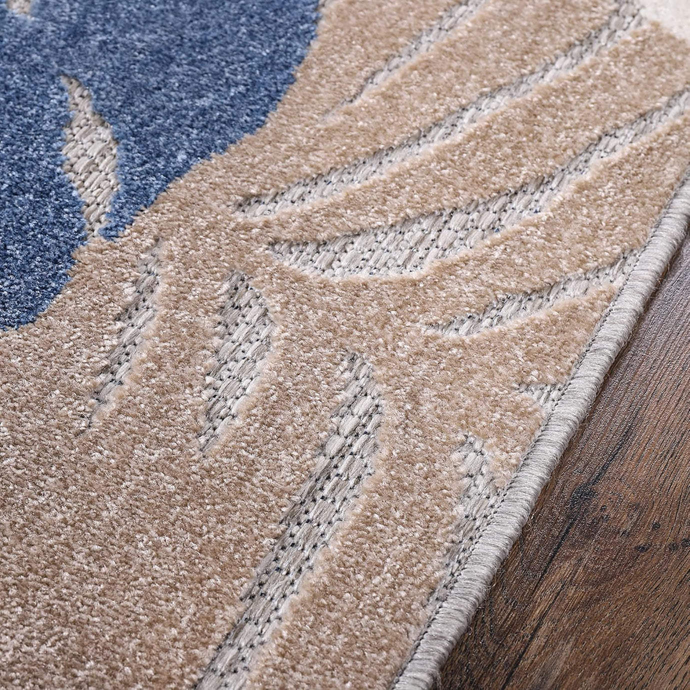 Floral Outdoor Teppich, Blau-Beige – Wetterfest, Wasserabweisend & Pflegeleicht | Balkon