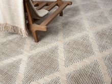 Lade das Bild in den Galerie-Viewer, Sirena Moderner Designer Teppich, 56066 260-Cream