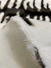 Lade das Bild in den Galerie-Viewer, Badematte 2er, Zebra, Kunstleder