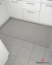 Bild im Galerie-Viewer laden (Indoor & Outdoor Kurzflorteppich Grey – Maestro)