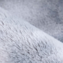 Bild im Galerie-Viewer laden (Hochflorteppich Toledo 500 Silber)