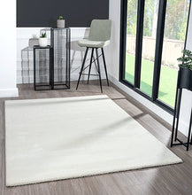 Lade das Bild in den Galerie-Viewer, Merinos Topas Teppich 330 60-Cream