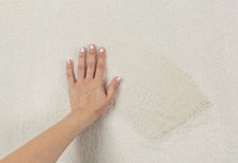 Lade das Bild in den Galerie-Viewer, Focus kuschelig warmer Fellteppich 47 60-Cream