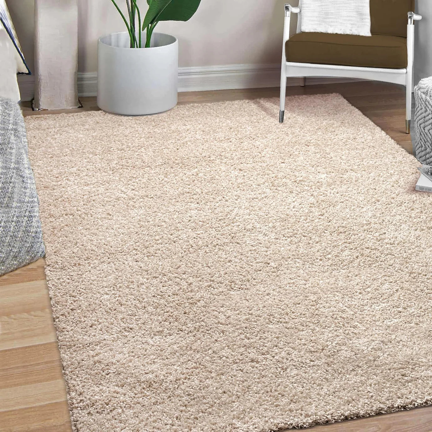 Loca New | Beige | Hochflorteppich