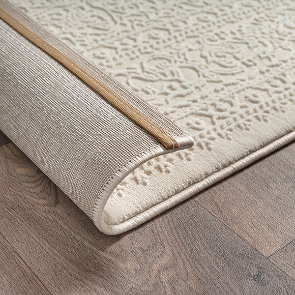 Sign | Cream | Kurzflorteppich mit floralem Orientdesign