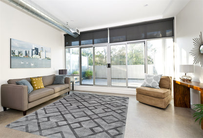 Luxury 310 Grau / Anthrazit