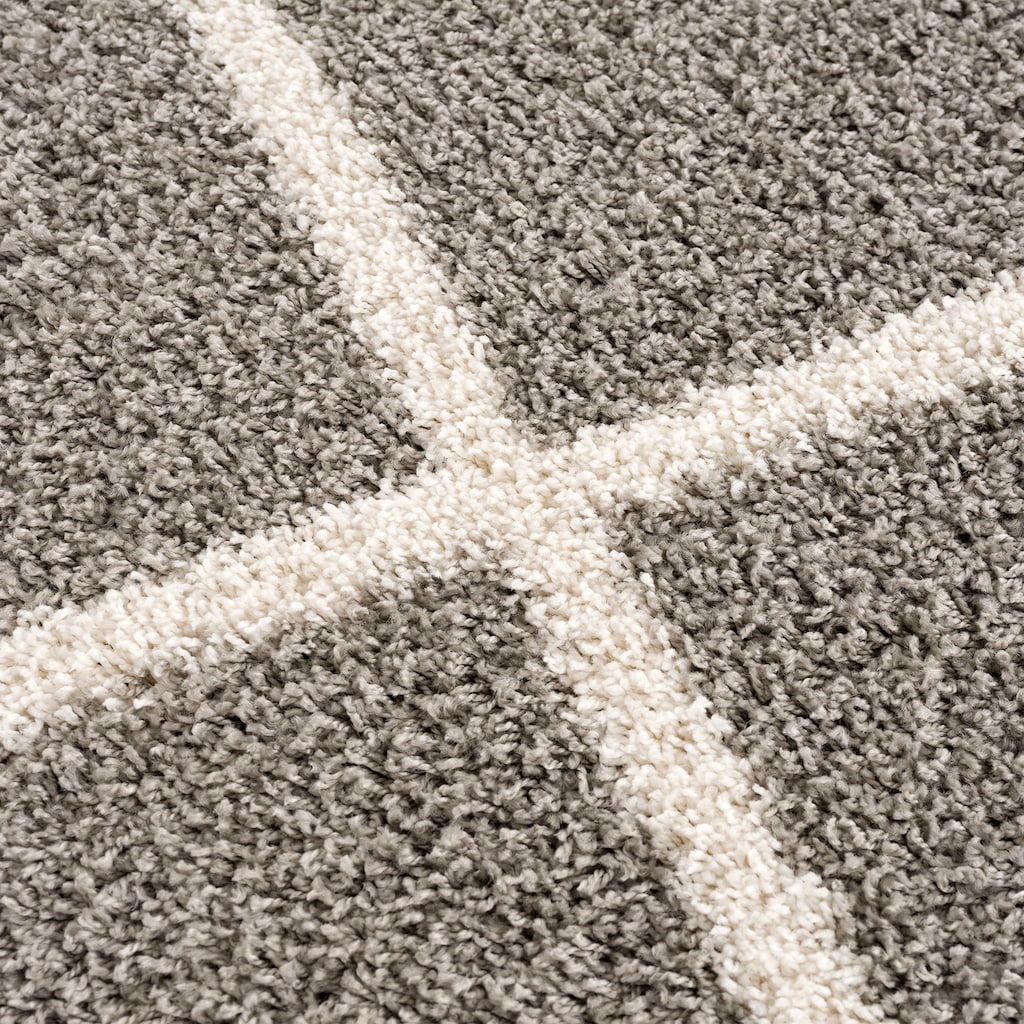 Madrid Hellgrau – Hochflor Teppich