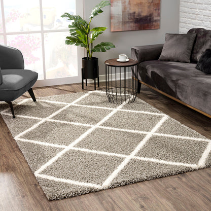 Madrid Hellgrau – Hochflor Teppich