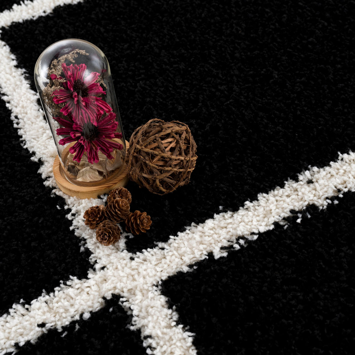 Madrid Schwarz – Hochflor Teppich