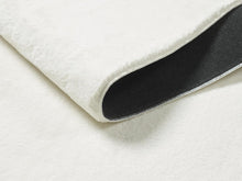 Lade das Bild in den Galerie-Viewer, Focus kuschelig warmer Fellteppich 47 65-White
