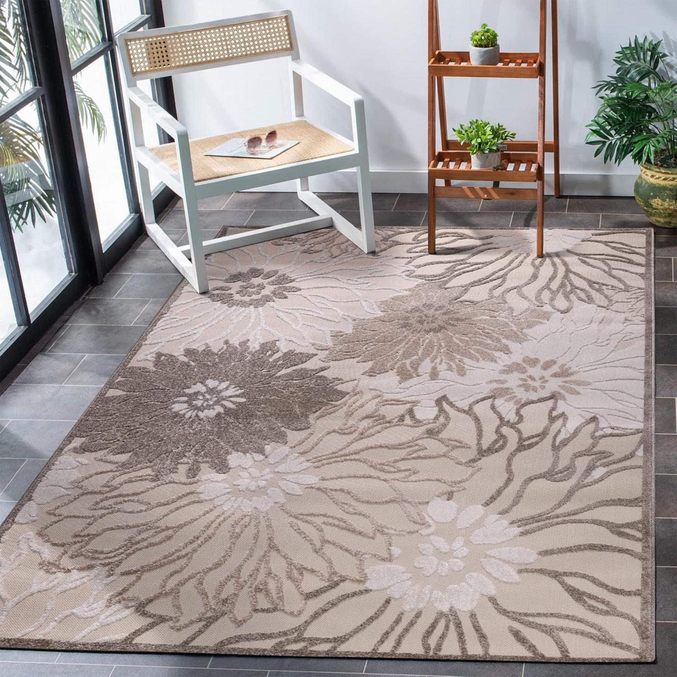 Floral Outdoor Teppich, Creme – Wetterfest, Wasserabweisend & Pflegeleicht | Balkon-terrasse-garten