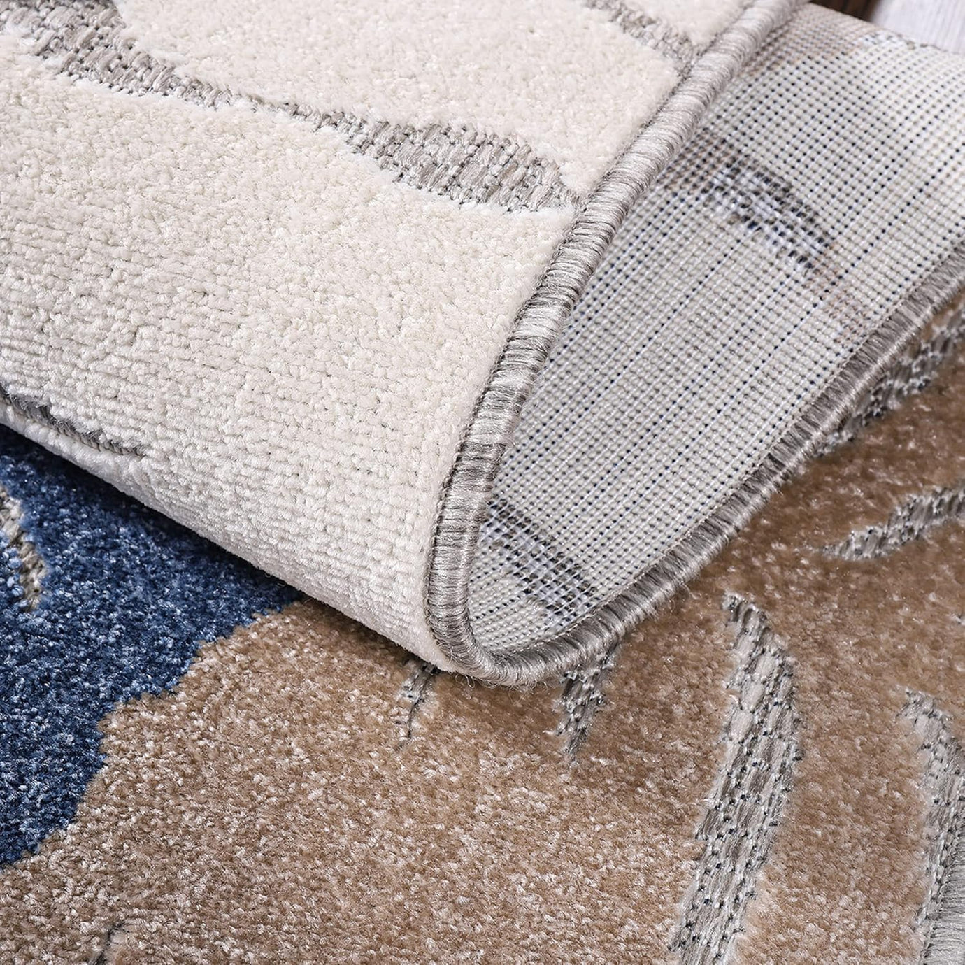 Floral Outdoor Teppich, Blau-Beige – Wetterfest, Wasserabweisend & Pflegeleicht | Balkon