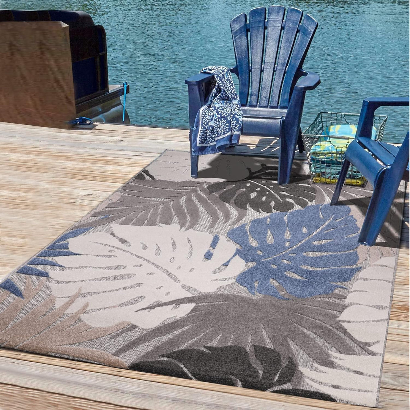Floral Outdoor Teppich, Blau-Beige – Wetterfest, Wasserabweisend & Pflegeleicht | Balkon