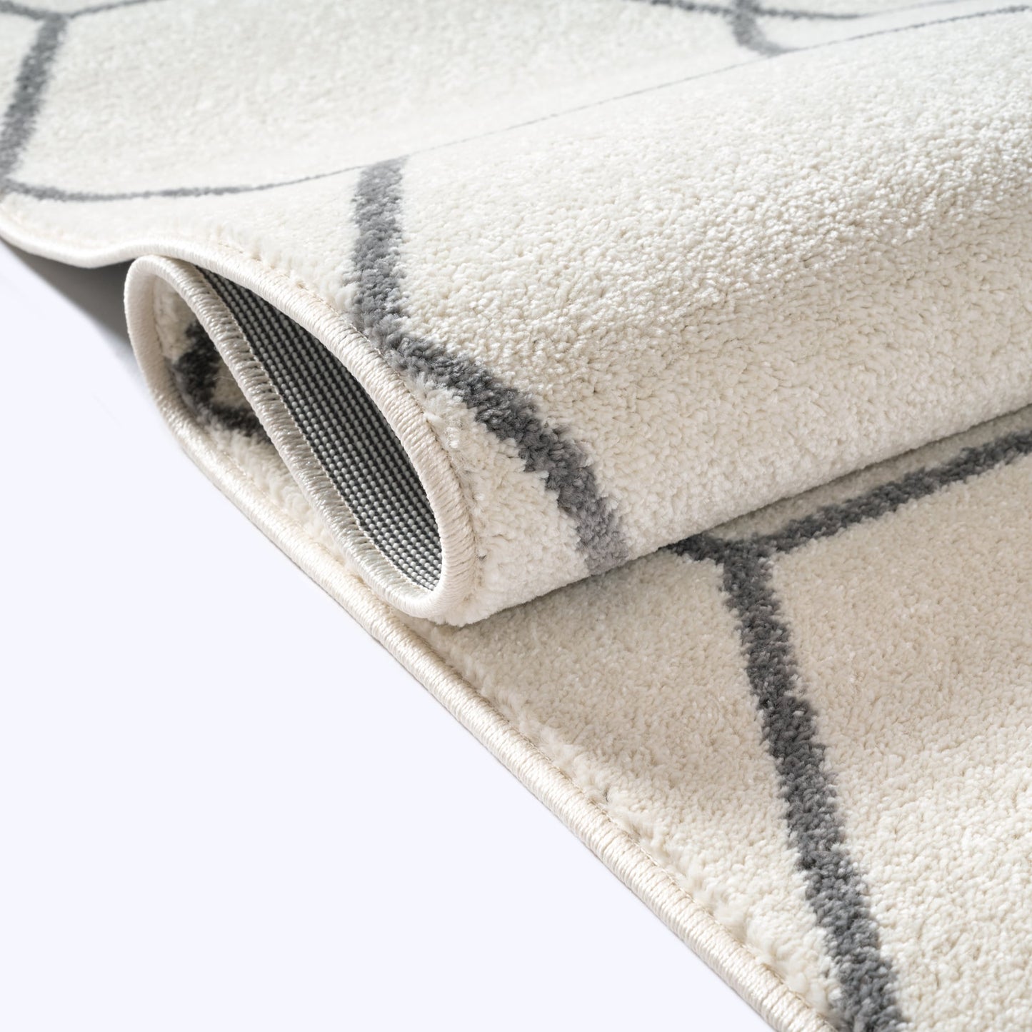 Sanat Trellis Geometrischer Kurzflor-Teppich, Cream