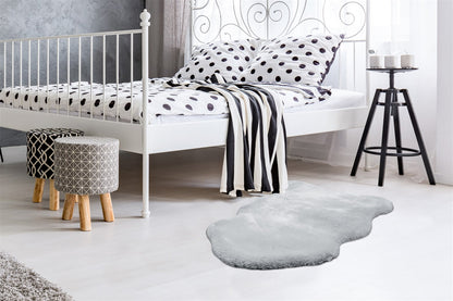 Rabbit Sheepskin 225 Grau / Blau