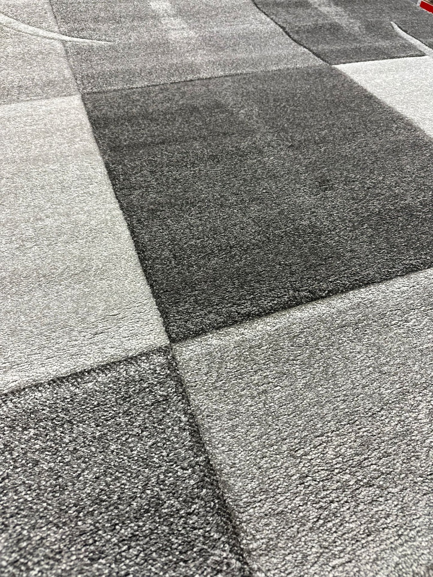 Designer Teppich Diamond Karo Grau