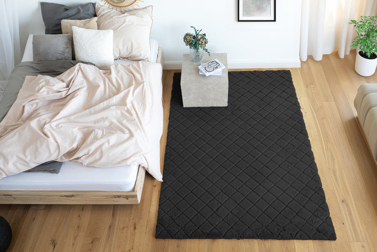 Imala 125 Schwarz 160 x 230 cm