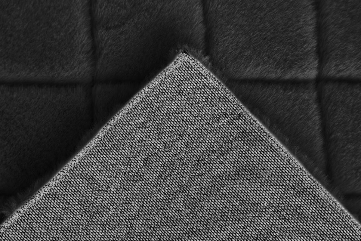 Imala 125 Schwarz 160 x 230 cm