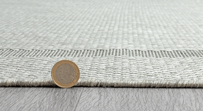 Indoor & Outdoor Kurzflorteppich Grey– Maestro