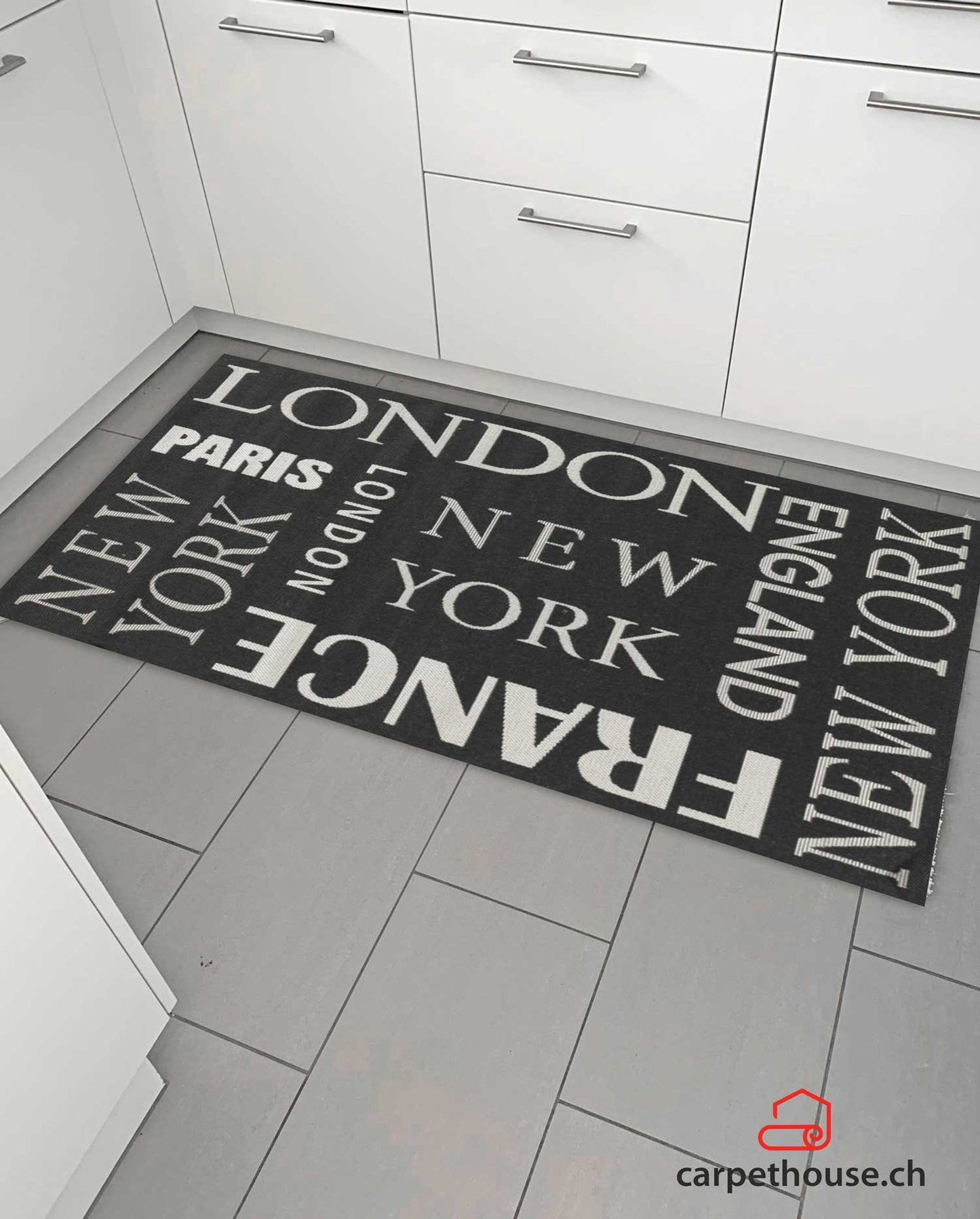 Indoor & Outdoor Kurzflorteppich Black – Maestro