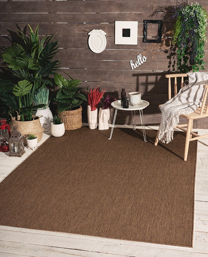 Indoor & Outdoor Kurzflorteppich Brown – Maestro