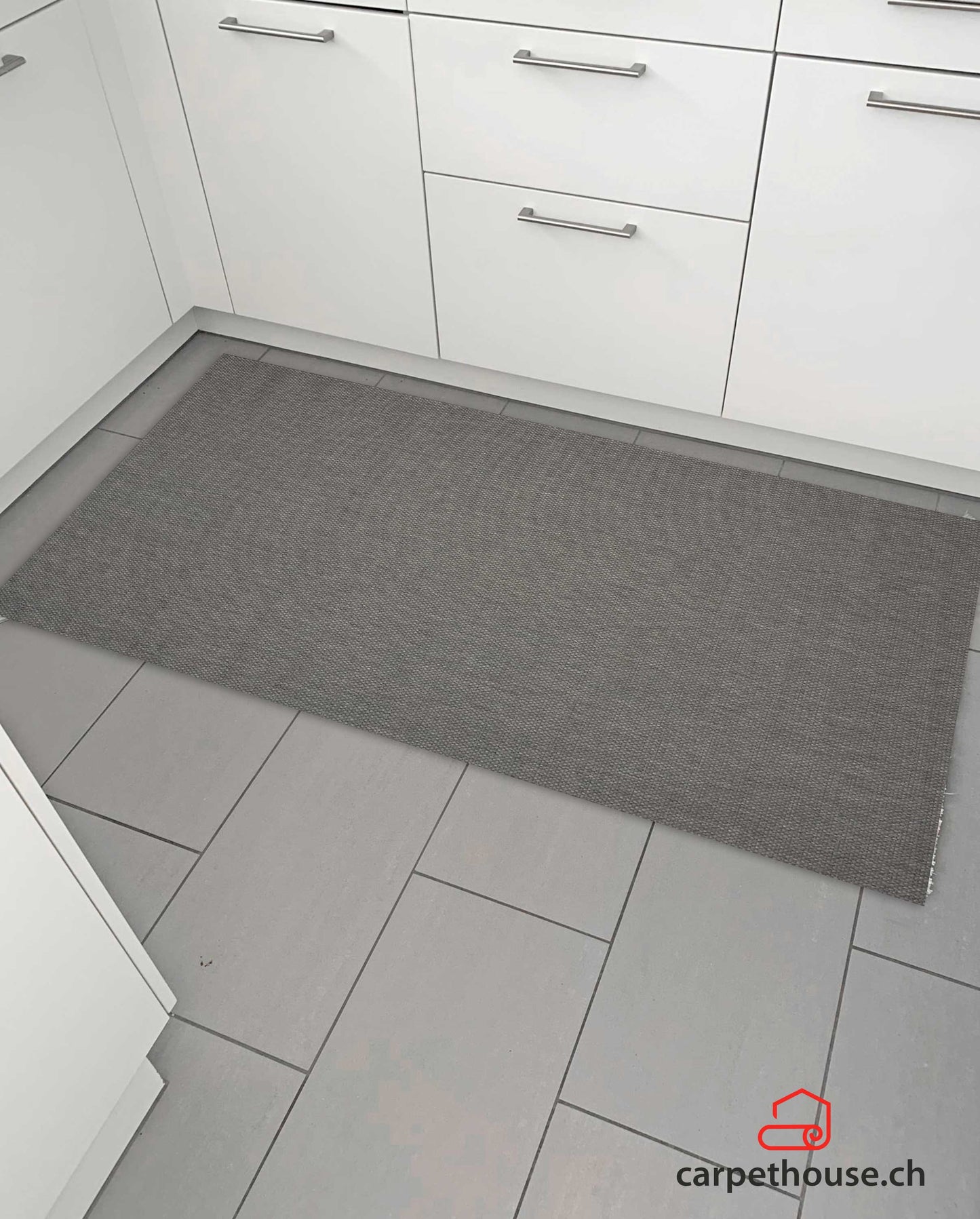 Indoor & Outdoor Kurzflorteppich Anthracite – Maestro