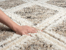 Lade das Bild in den Galerie-Viewer, Uvita Teppich Teppich Handmade-Look 3D mit Fransen, 80265 270-Beige